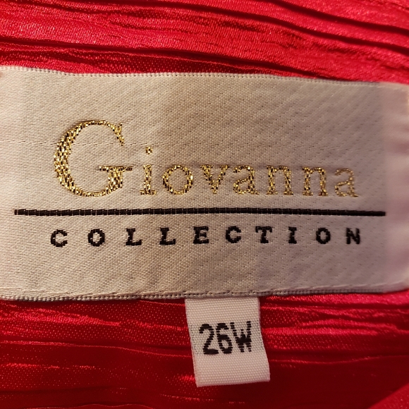 Giovanna Collection Red Suit Skirt 3-Piece Set - Picture 4 of 4